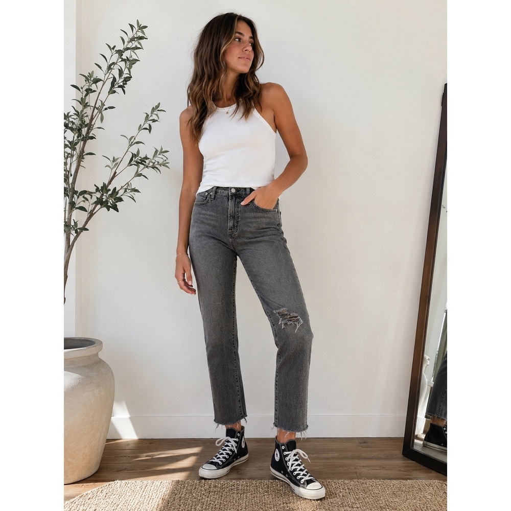Madewell The Perfect Vintage Jean High Rise Gray Size 26 Raw Hem Distressed